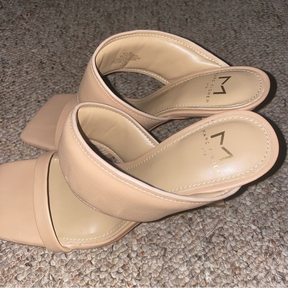 Marc Fisher Heeled Slide Sandal Nude - Picture 2 of 4